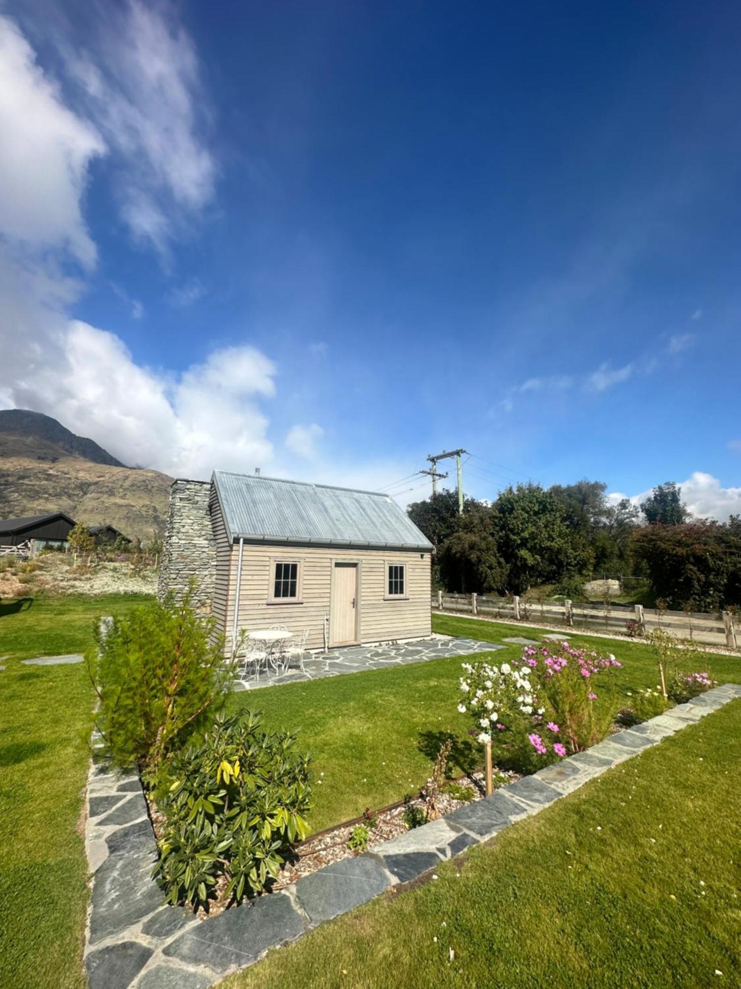 Hicks Cottage ควีนส์ทาวน์ ภายนอก รูปภาพ